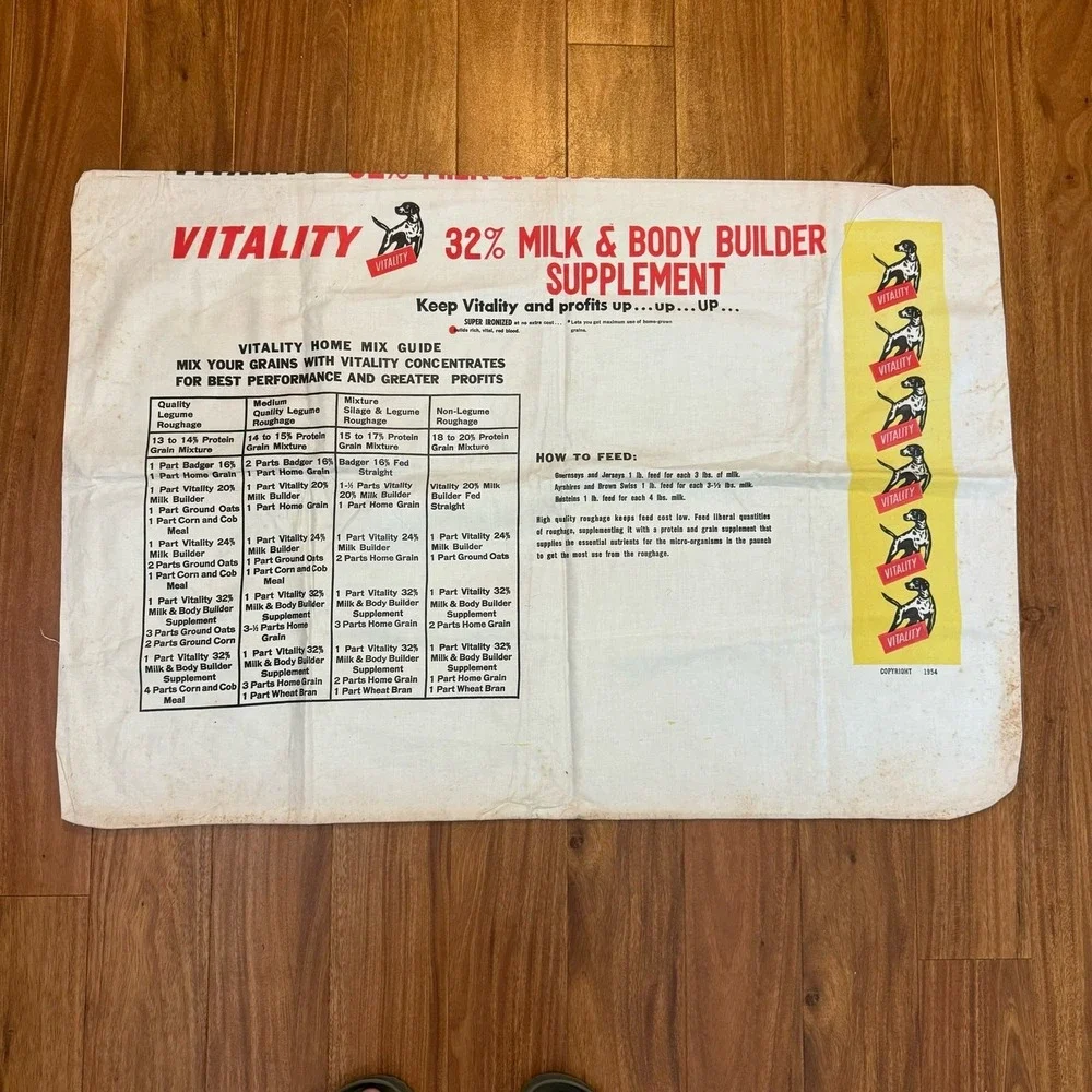 1950s Vitality Chicago Illinois 100 lbs Cattle feed bag canvas advertising decor